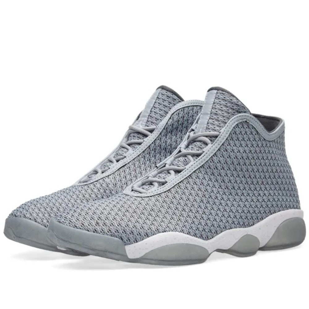 Jordan Horizon Wolf Grey